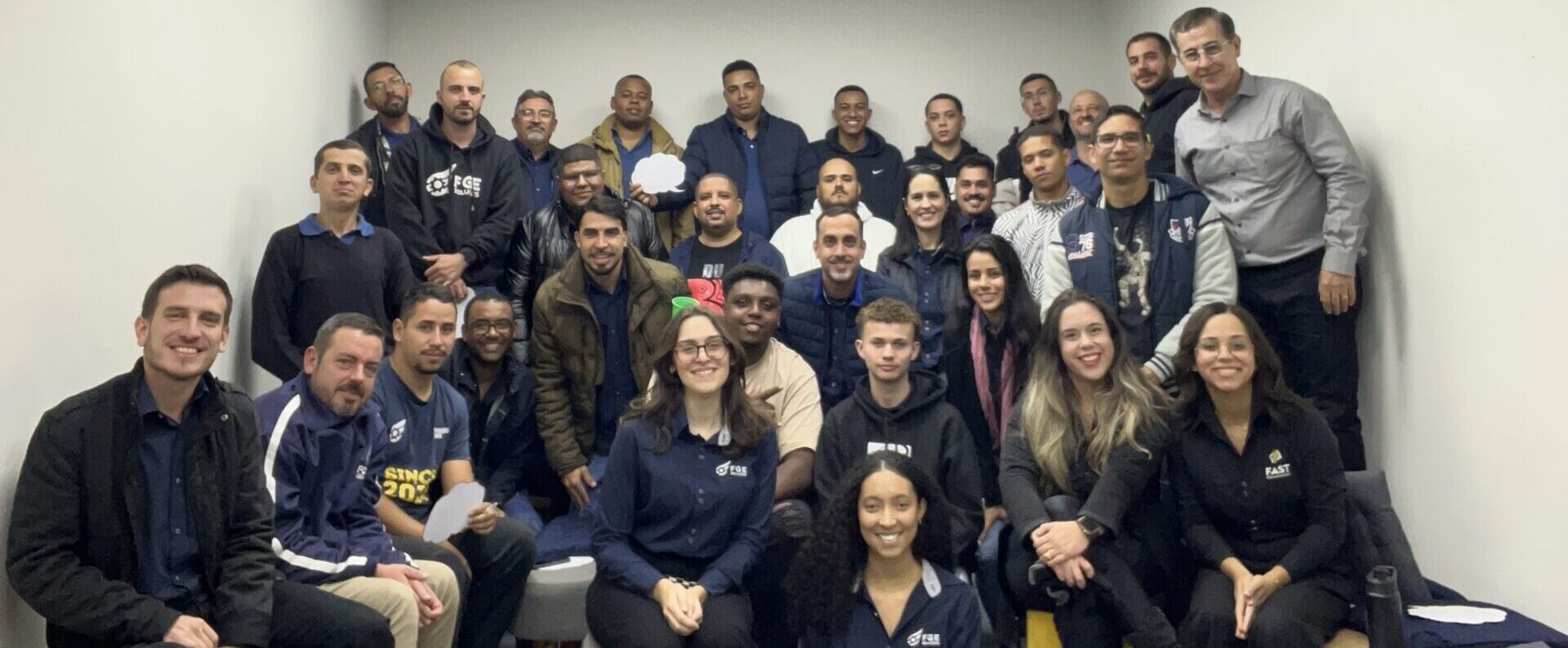 AAA EQUIPE